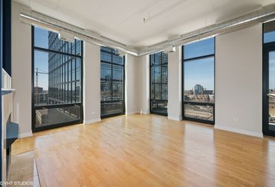 740 W Fulton Street Chicago IL 60661
