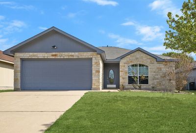 208 Moonstone Drive Jarrell TX 76537