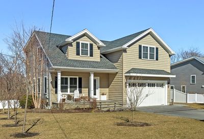 111 College Farm Road Waltham MA 02451