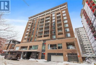 100 CHAMPAGNE AVENUE S UNIT#301 Ottawa ON K1S4P4