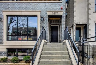 3217 N Southport Avenue Chicago IL 60657