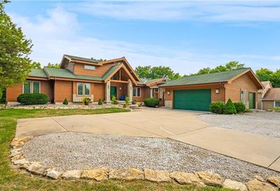 9521 W 53rd Street Merriam KS 66203