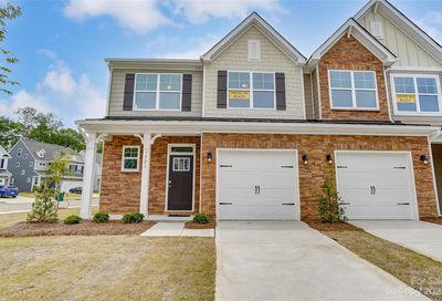 3921 Fadden Street Harrisburg NC 28075