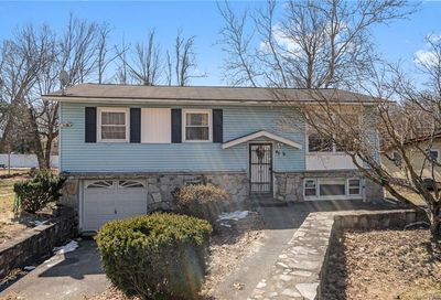 46 Bahret Avenue Poughkeepsie NY 12061
