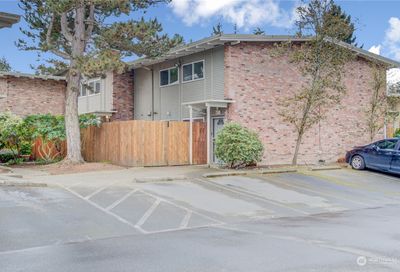 12221 SE 59th St Bellevue WA 98006