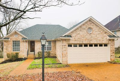 2756 Fleet Dr Hermitage TN 37076