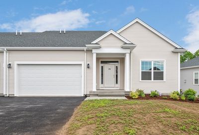 46 Crestwood Circle Northbridge MA 01588