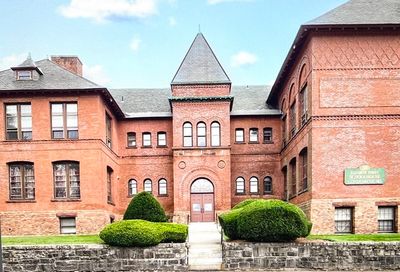 31 Elizabeth St. Worcester MA 01605