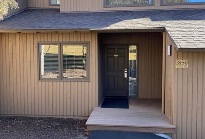 1850 Redtail Hawk Drive Redmond OR 97756