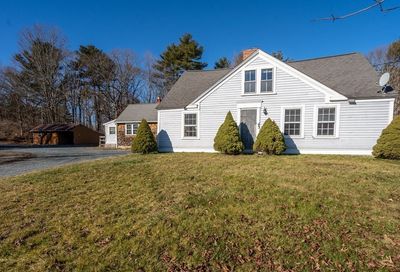 43 Cleveland St Norfolk MA 02056