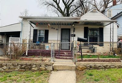 4010 Smart Avenue Kansas City MO 64124