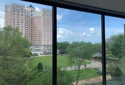 5455 N Sheridan Road Chicago IL 60640