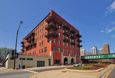 1550 S Indiana Avenue Chicago IL 60605