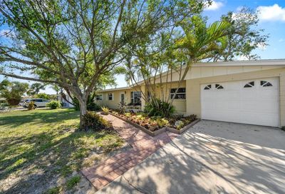 112 Alba Street E Venice FL 34285