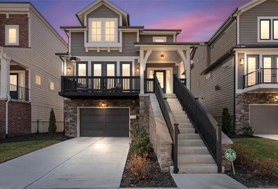 721 W 44th Terrace Kansas City MO 64111