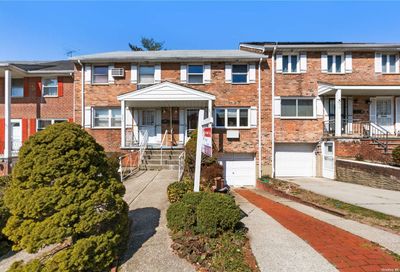 240-17 67th Avenue Douglaston NY 11362