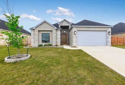 136 Greg Lane Jarrell TX 76537