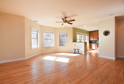 6818 N Ashland Avenue Chicago IL 60626