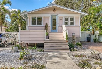 652 Ohio Place Sarasota FL 34236