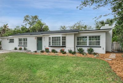 809 Agnes Drive Altamonte Springs FL 32701