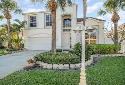 3032 Jacobaeus Lane Indialantic FL 32903