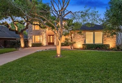 6313 Zadock Woods Drive Austin TX 78749