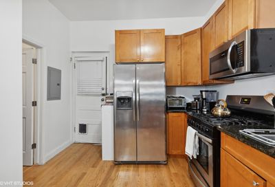 2114 W Haddon Avenue Chicago IL 60622
