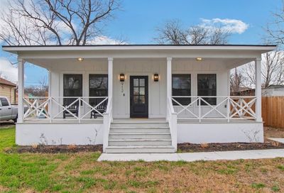 912 W 3rd Street Taylor TX 76574