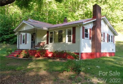 45 Red Red Lane Sylva NC 28779
