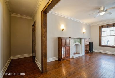 1337 W Albion Avenue Chicago IL 60626