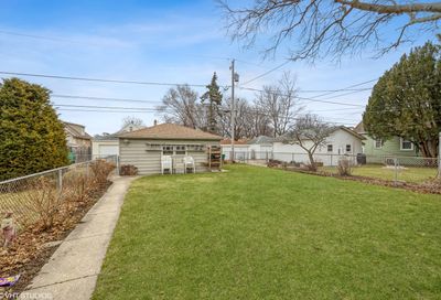 1511 Home Avenue Berwyn IL 60402