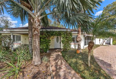 2417 E Gore Street Orlando FL 32806