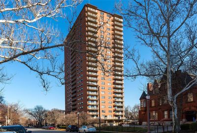 4466 W Pine Boulevard St Louis MO 63108