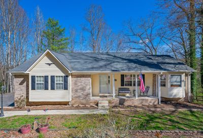 417 Hunters Glen Lane Hendersonville NC 28739