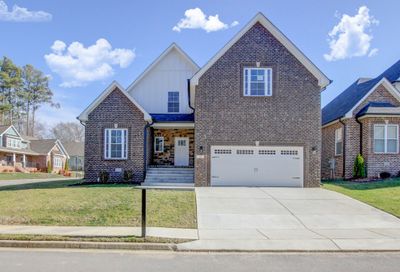 511 Summit View Cir Clarksville TN 37043