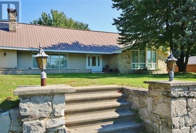 5335 BANK STREET Ottawa ON K1X1H1
