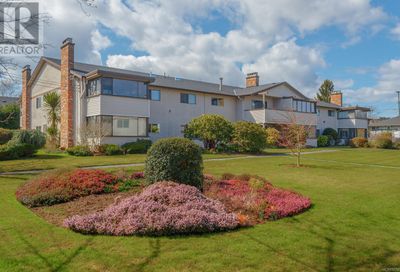 106 3160 Irma St Victoria BC V9A1S8
