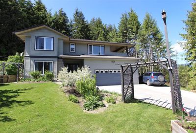2529 Parkdale Place Blind Bay BC V0E1H2