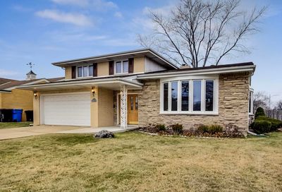 6348 N Knox Avenue Chicago IL 60646