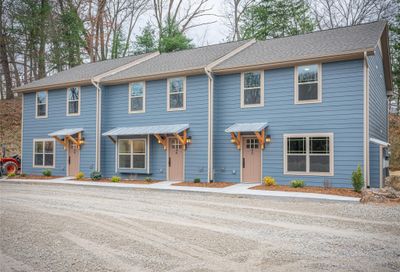 52 Trevor Trail Clyde NC 28721