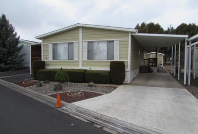 2633 SW Obsidian Avenue Redmond OR 97756