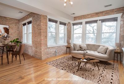 3358 W Hutchinson Street Chicago IL 60618