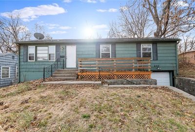 2313 E 77th Street Kansas City MO 64132