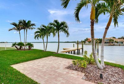 16113 5th Street E Redington Beach FL 33708