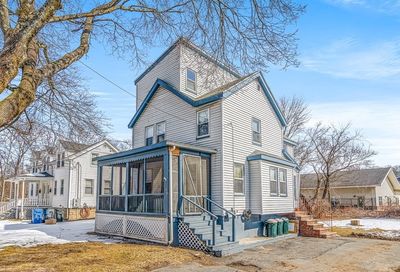 60 Stevens St Stoneham MA 02180