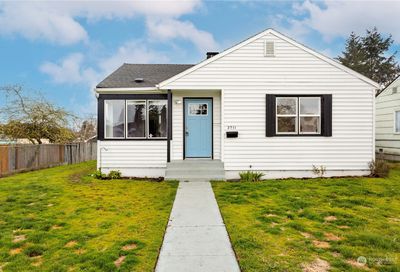 3711 E F Street Tacoma WA 98404