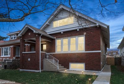 5929 W Berenice Avenue Chicago IL 60634