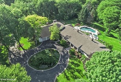 52 Brinker Road Barrington Hills IL 60010