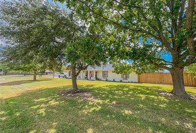 201 W Avenue A Jarrell TX 76537