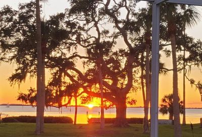 7518 Westmoreland Drive Sarasota FL 34243